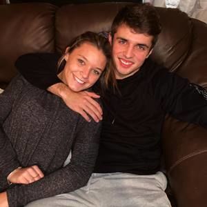 Meet your Posher, Carley